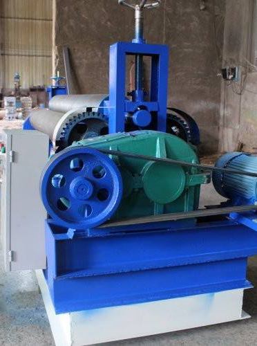 卷板機(jī) 卷板機(jī)